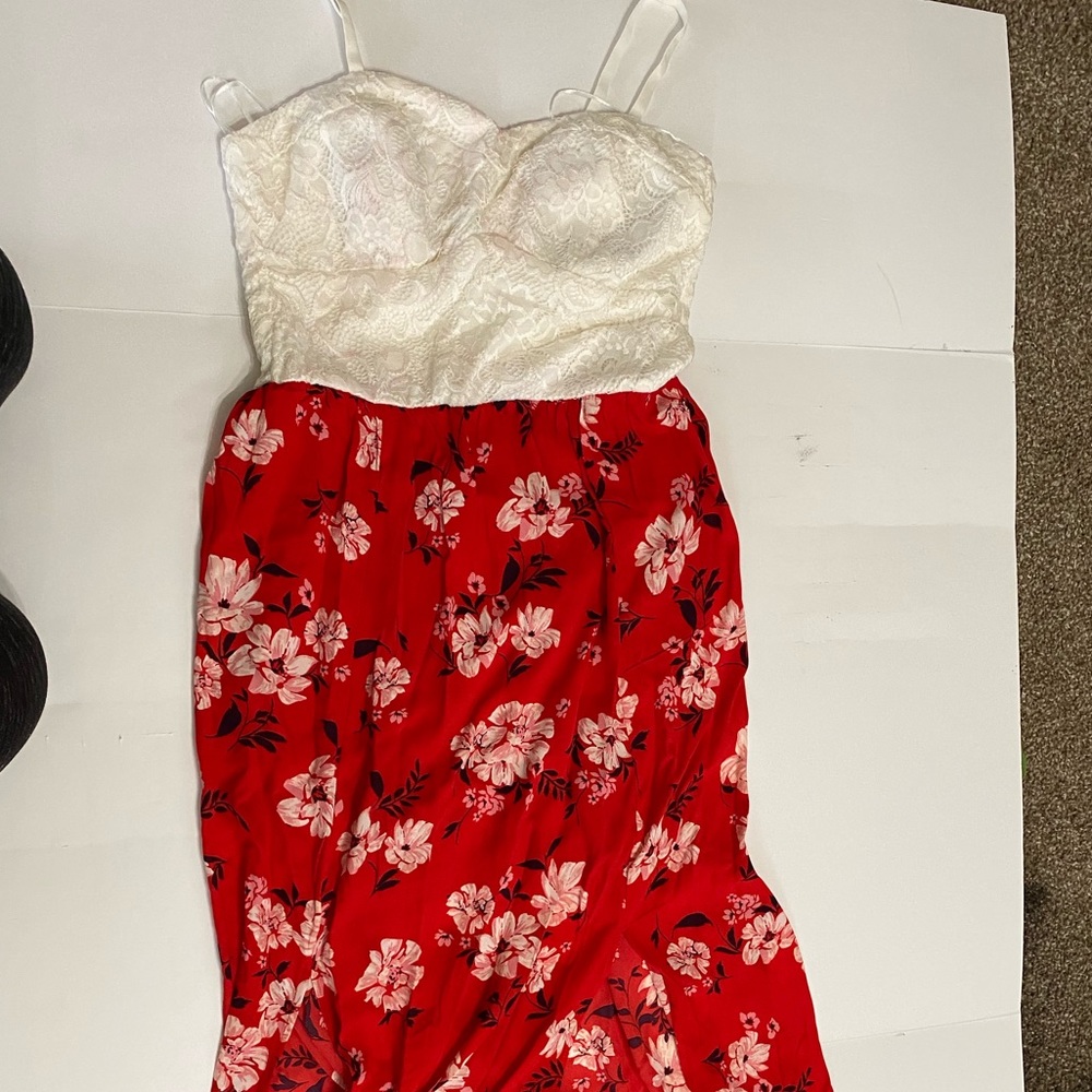 Candies floral maxi dress. Medium